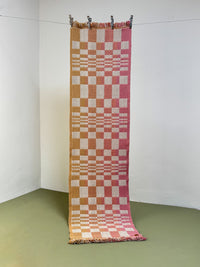 YAPUY RUNNER RUG · rose